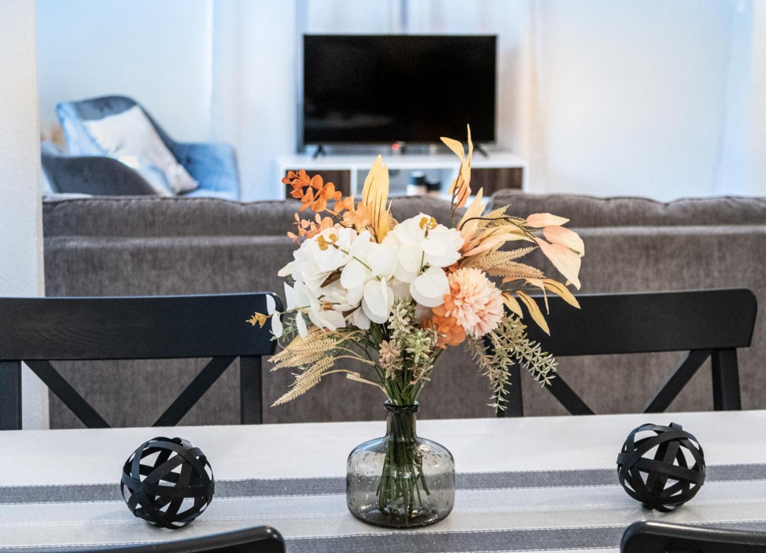 Cozy Home Near Busch Gardens Adventure Island And Usf タンパ エクステリア 写真