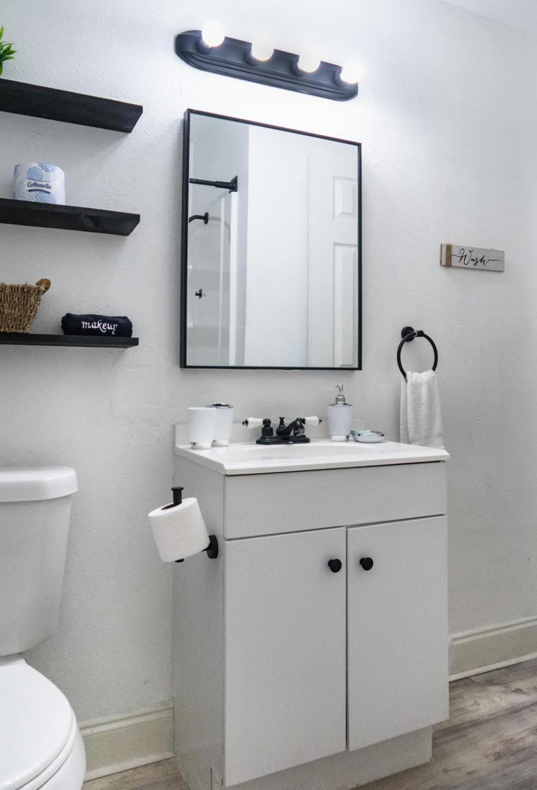 Cozy Home Near Busch Gardens Adventure Island And Usf タンパ エクステリア 写真