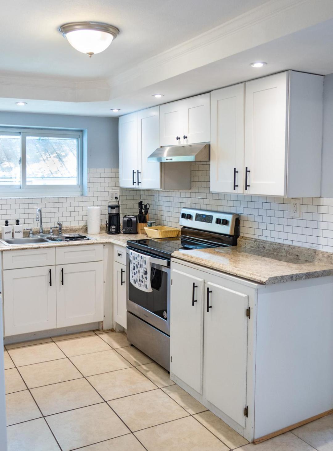 Cozy Home Near Busch Gardens Adventure Island And Usf タンパ エクステリア 写真