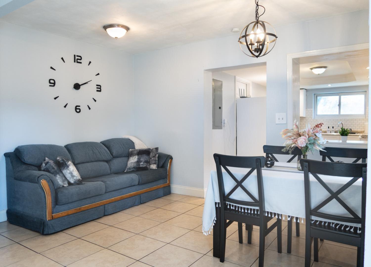 Cozy Home Near Busch Gardens Adventure Island And Usf タンパ エクステリア 写真