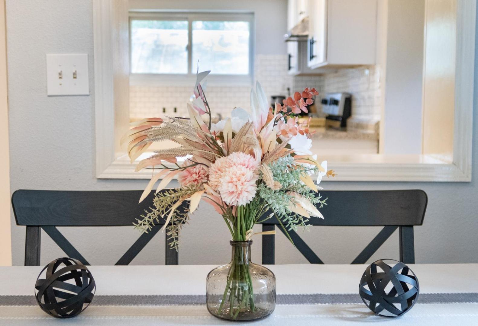 Cozy Home Near Busch Gardens Adventure Island And Usf タンパ エクステリア 写真